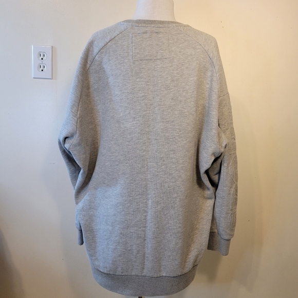 SuperDry Women's US 6 Japan Edition Tokyo Over-sized Long-line Gray Sweat Shirt - Picture 4 of 12